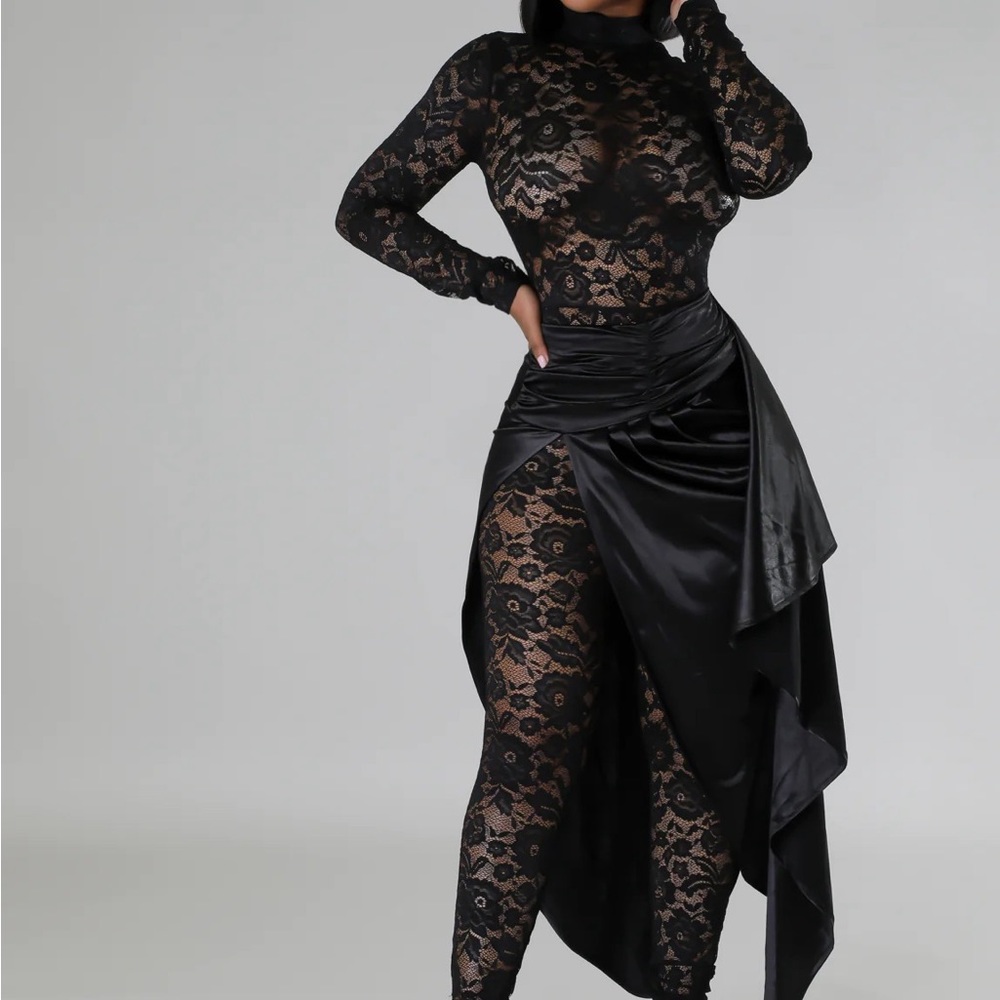 Lace Jumpsuit Mockneck with removable skirt